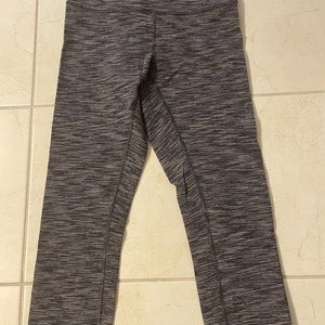 Lululemon crop workout leggings